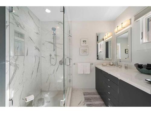 10931 Willowfern Drive Se, Calgary, AB - Indoor Photo Showing Bathroom