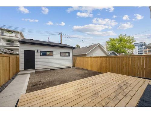 528 19 Avenue Sw, Calgary, AB - Outdoor With Deck Patio Veranda With Exterior