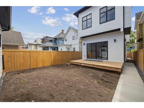 528 19 Avenue Sw, Calgary, AB - Outdoor