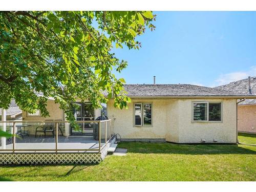 226 Hawkside Mews Nw, Calgary, AB - Outdoor