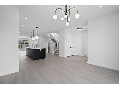 8522 47 Avenue Nw, Calgary, AB - Indoor