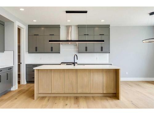 309 Coopersfield Rise Sw, Airdrie, AB - Indoor Photo Showing Kitchen