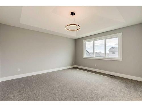 309 Coopersfield Rise Sw, Airdrie, AB - Indoor Photo Showing Other Room