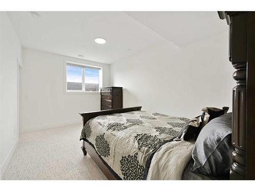 35 Windhorse Green, Rural Rocky View County, AB - Indoor Photo Showing Bedroom