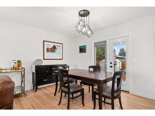 744 Mapleton Drive Se, Calgary, AB - Indoor Photo Showing Dining Room