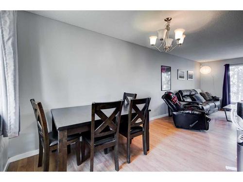 216 Oakridge Place Sw, Calgary, AB - Indoor Photo Showing Dining Room