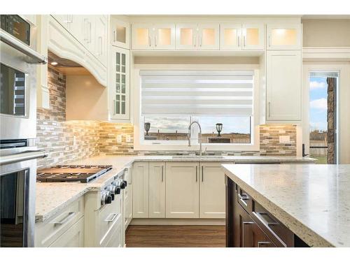 283185 Serenity Place, Rural Rocky View County, AB - Indoor Photo Showing Kitchen With Upgraded Kitchen