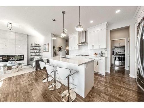 240 Lucas Crescent Nw, Calgary, AB - Indoor Photo Showing Kitchen With Upgraded Kitchen