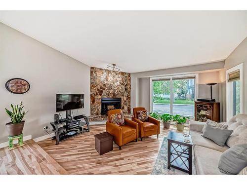 1516 18 Avenue Nw, Calgary, AB - Indoor Photo Showing Living Room With Fireplace