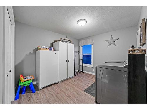 33064 Rr 51, Rural Mountain View County, AB - Indoor