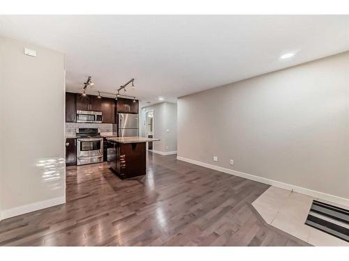 705 Mckenzie Towne Square Se, Calgary, AB - Indoor Photo Showing Other Room