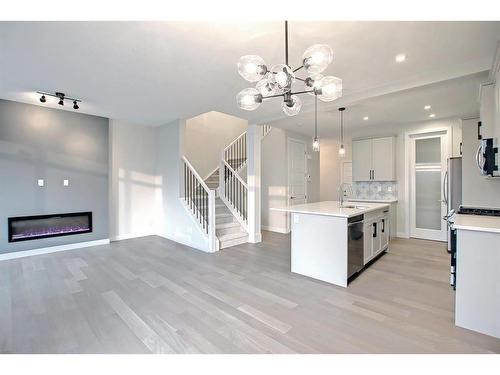 44 Precedence View, Cochrane, AB - Indoor Photo Showing Kitchen