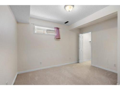 10063 Hidden Valley Drive Nw, Calgary, AB - Indoor