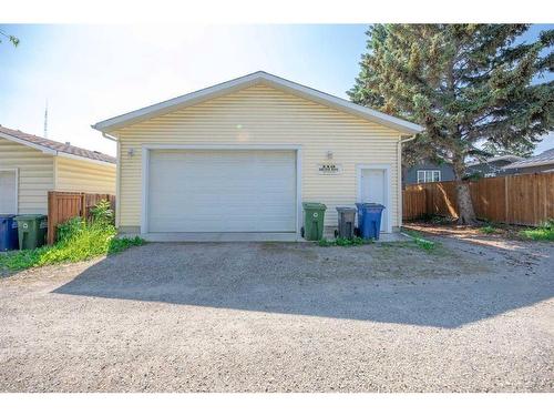 112 Baird Avenue, Cochrane, AB - Outdoor With Exterior