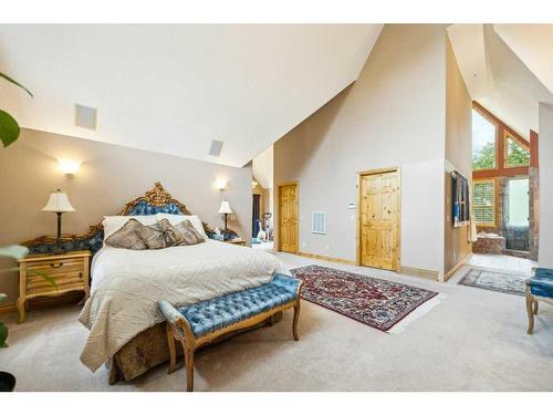 3 Woodlands Estates Crescent, Rural Rocky View County, AB - Indoor Photo Showing Bedroom