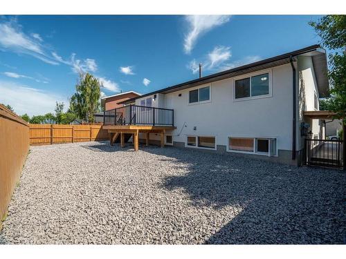 108 Rundlefield Close Ne, Calgary, AB - Outdoor With Deck Patio Veranda