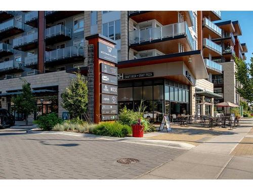 318-10 Mahogany Mews Se, Calgary, AB - Outdoor With Balcony