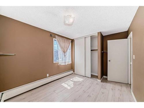 205-523 15 Avenue Sw, Calgary, AB - Indoor Photo Showing Other Room