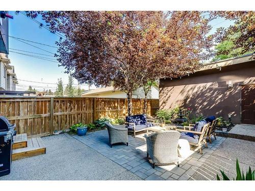 2442 32 Avenue Sw, Calgary, AB - Outdoor