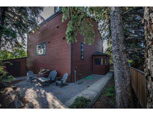 331 31 Avenue Ne, Calgary, AB - Outdoor With Exterior