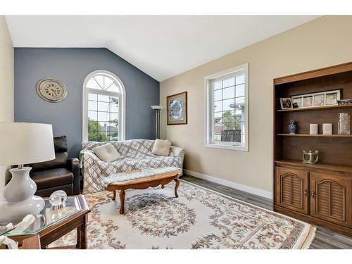 166 Harvest Rose Circle Ne, Calgary, AB - Indoor Photo Showing Living Room