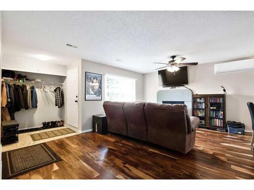 11035 24 Street Sw, Calgary, AB - Indoor