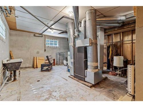 404 Otter Street, Banff, AB - Indoor Photo Showing Basement