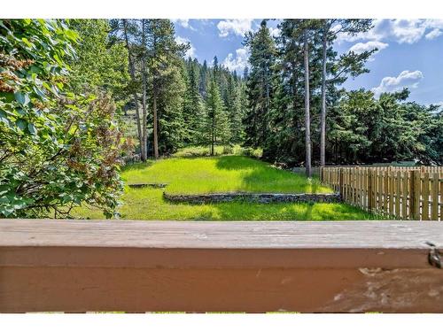 404 Otter Street, Banff, AB - Outdoor