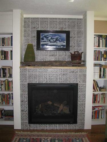 3948 43 Avenue, Red Deer, AB - Indoor Photo Showing Living Room With Fireplace