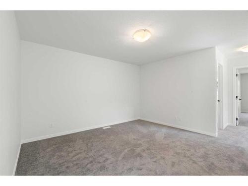 49 Royston Terrace Nw, Calgary, AB - Indoor Photo Showing Other Room