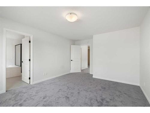 49 Royston Terrace Nw, Calgary, AB - Indoor Photo Showing Other Room