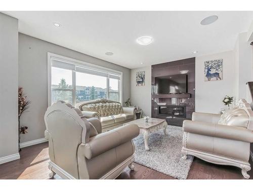 110 Red Sky Green Ne, Calgary, AB - Indoor Photo Showing Living Room