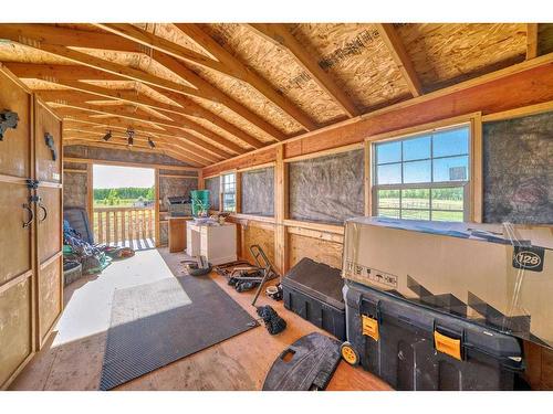 265168 Range Road 44, Rural Rocky View County, AB - Indoor Photo Showing Other Room