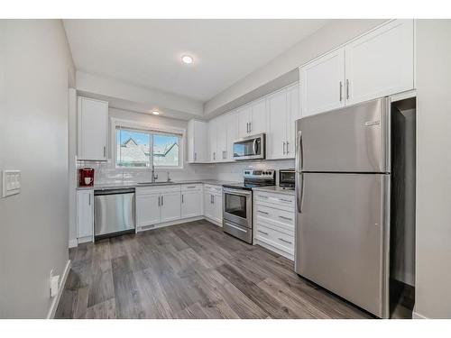 116 Carrington Boulevard Nw, Calgary, AB - Indoor Photo Showing Kitchen