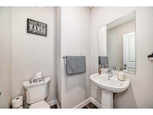 116 Carrington Boulevard Nw, Calgary, AB - Indoor Photo Showing Bathroom