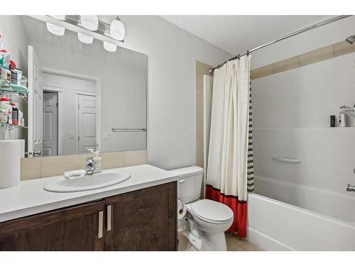 135 Masters Rise Se, Calgary, AB - Indoor Photo Showing Bathroom