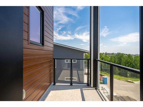 49 Rockhaven Green Nw, Calgary, AB - Outdoor With Balcony With Exterior