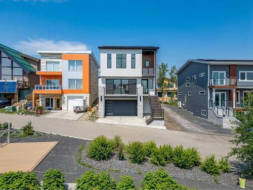 49 Rockhaven Green Nw, Calgary, AB - Outdoor With Balcony With Facade