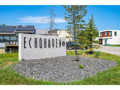 49 Rockhaven Green Nw, Calgary, AB - Outdoor