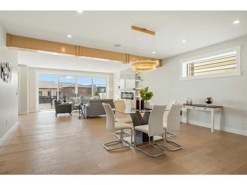 49 Rockhaven Green Nw, Calgary, AB - Indoor Photo Showing Dining Room