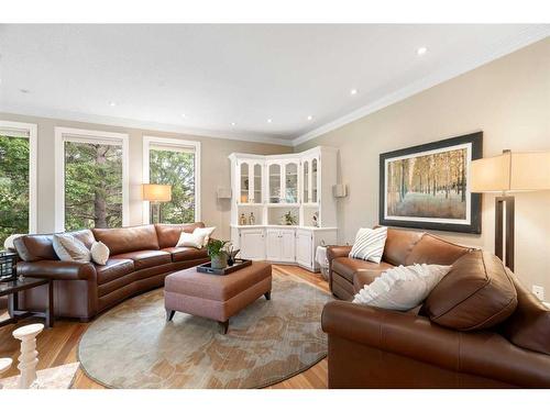 132 Bearspaw Meadows Way Nw, Rural Rocky View County, AB - Indoor Photo Showing Living Room