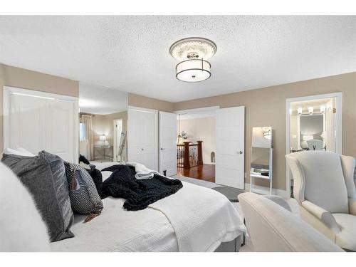 132 Bearspaw Meadows Way Nw, Rural Rocky View County, AB - Indoor Photo Showing Bedroom