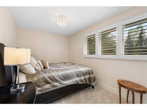 132 Bearspaw Meadows Way Nw, Rural Rocky View County, AB - Indoor Photo Showing Bedroom