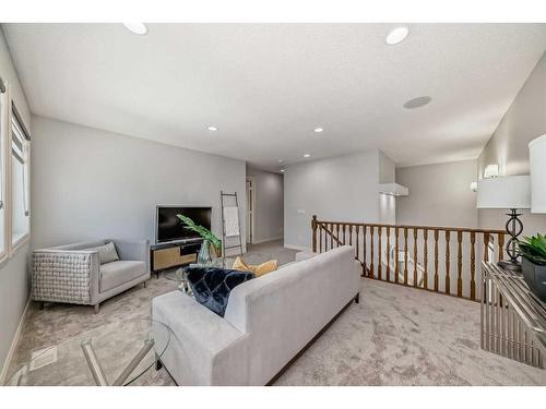 15 Saddleland Drive Ne, Calgary, AB - Indoor