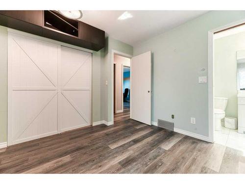 36 Sunvale Mews Se, Calgary, AB - Indoor Photo Showing Other Room