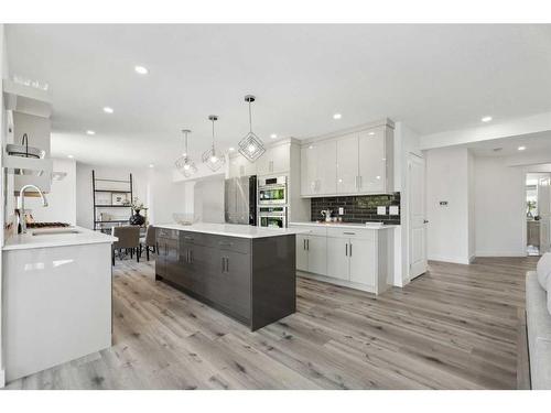 212 Edgebrook Gardens Nw, Calgary, AB - Indoor Photo Showing Kitchen With Upgraded Kitchen