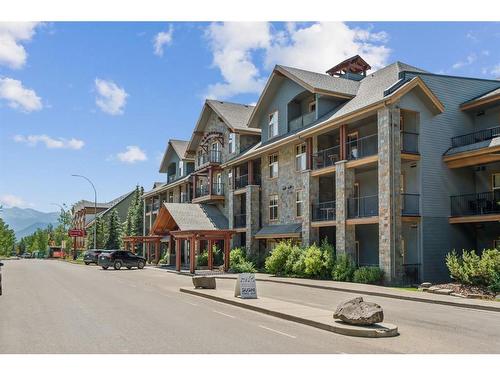 303-1818 Mountain Avenue, Canmore, AB - Outdoor With Facade