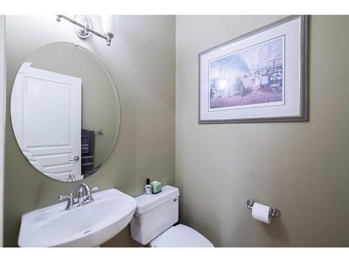 68 Tuscany Glen Road Nw, Calgary, AB - Indoor Photo Showing Bathroom