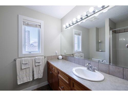 68 Tuscany Glen Road Nw, Calgary, AB - Indoor Photo Showing Bathroom