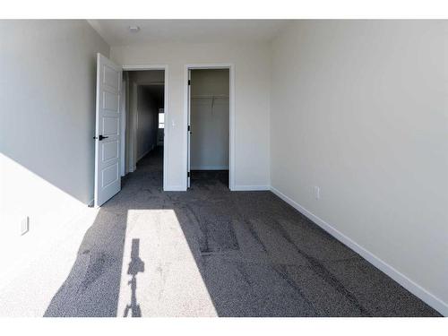 20 Corner Glen Road Ne, Calgary, AB - Indoor Photo Showing Other Room